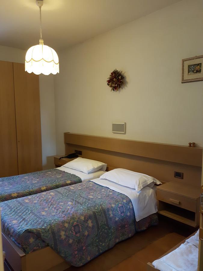 Hotel Pizzo Degli Uccelli Castello Tesino Luaran gambar